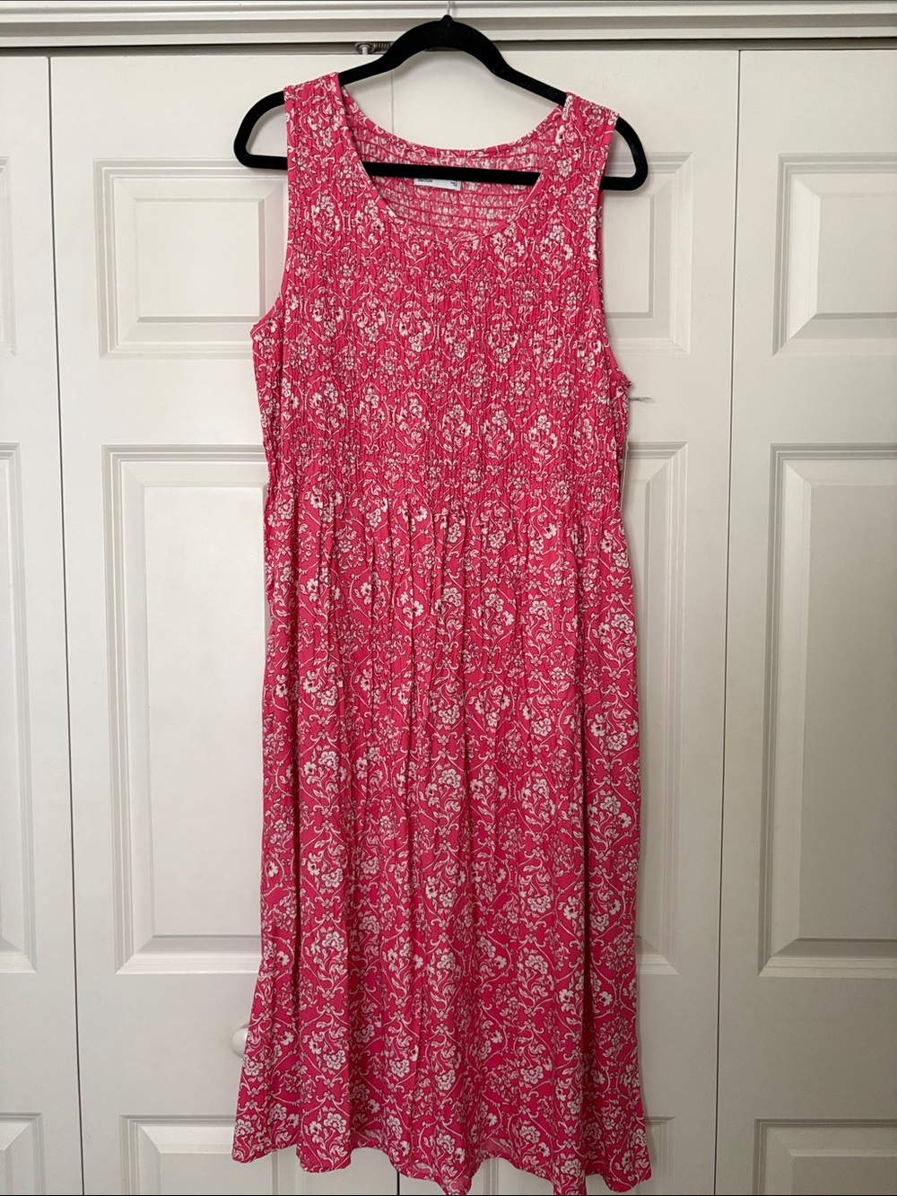 Pink/Coral Sleeveless Printed Midi Dress